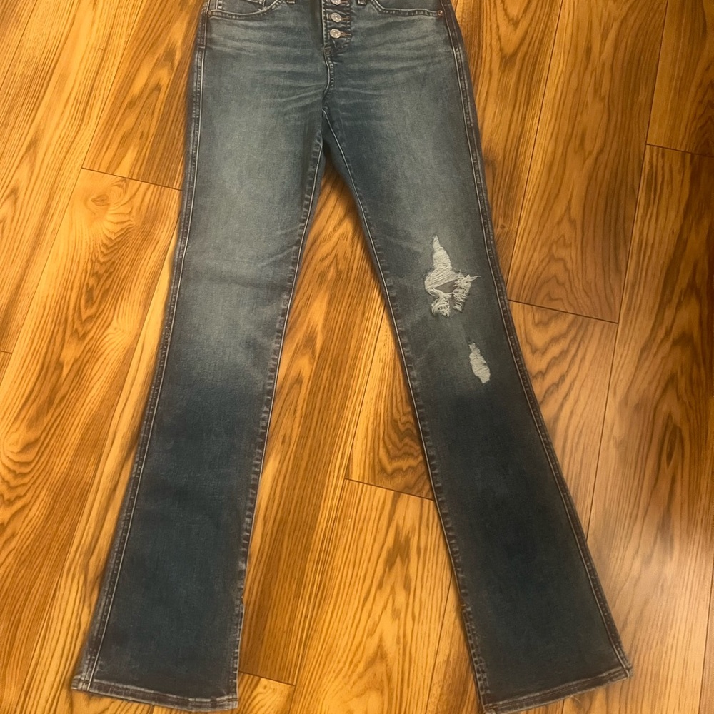 Women's Express Skyscraper Mid Rise Distressed Blue Jeans size 2R